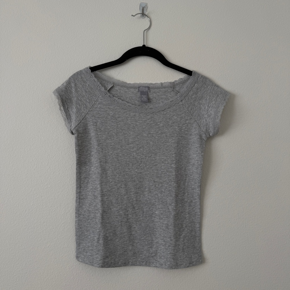 Tillys Gray Lace Trim Short Sleeve Top Soft Stretch